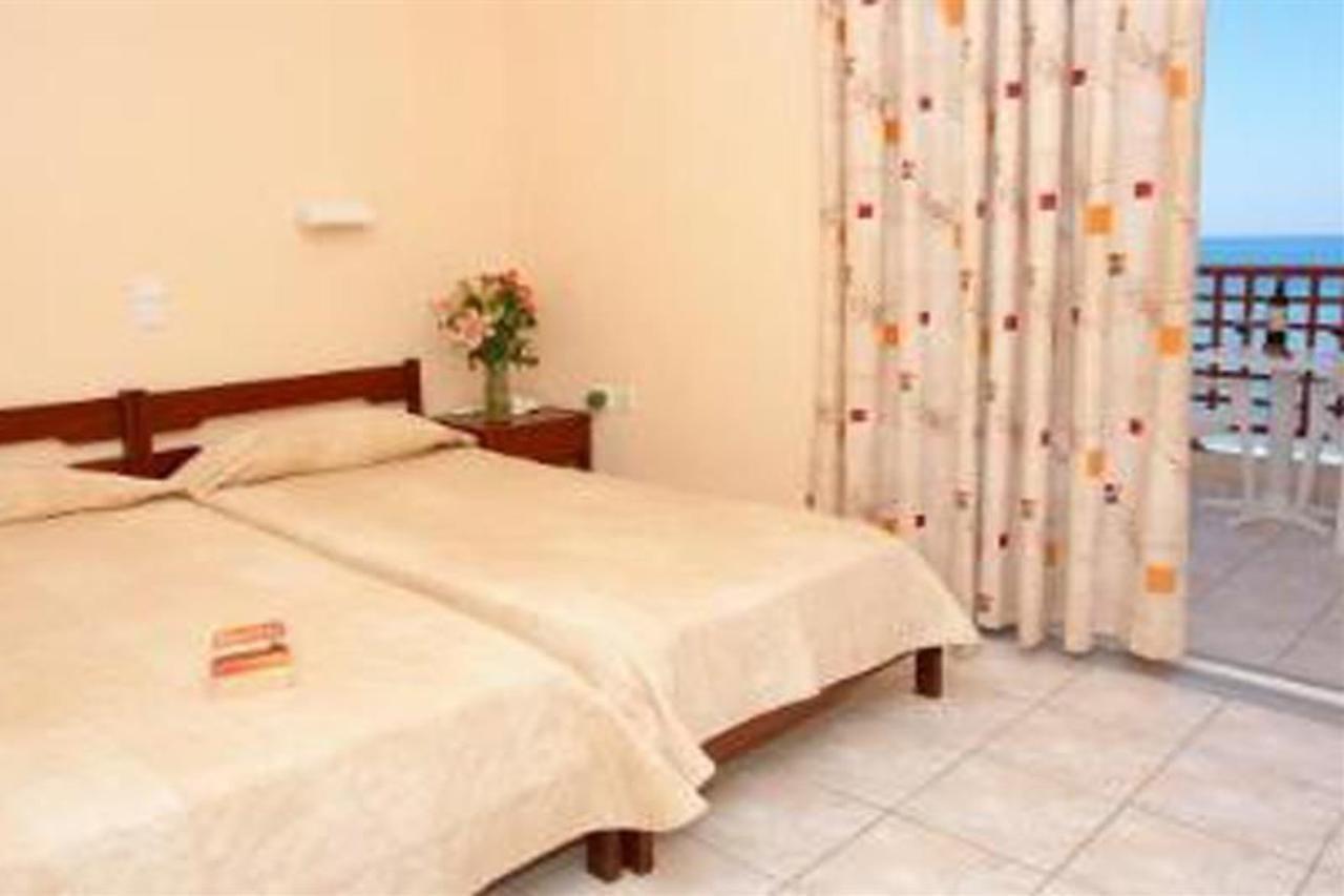 Danaos Beach Apartments Sfáka المظهر الخارجي الصورة